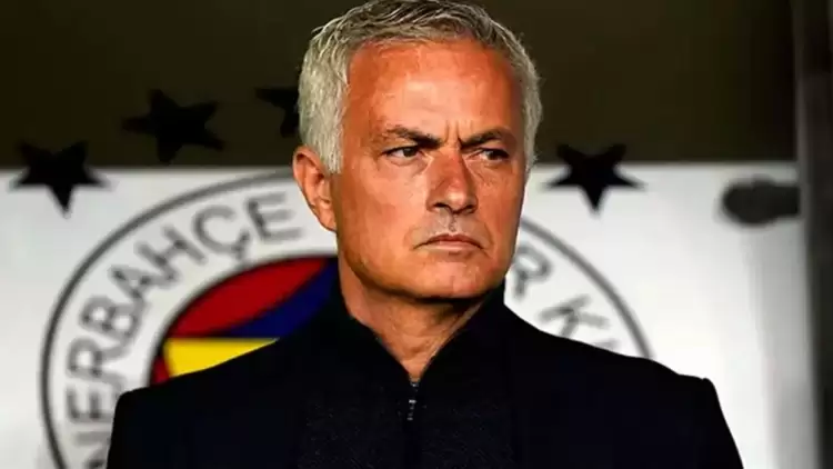 İtalyanlar duyurdu: Yaz transfer dönemi için bomba iddia! Mourinho ile görüştü