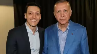 Mesut Özil, AK Parti MKYK'da!