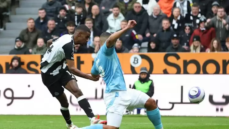 Newcastle United, Nottingham Forest'ı 4-3 mağlup etti!