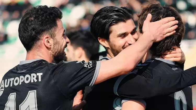 Ahmet Sagat hat-trick yaptı! Kocaelispor Türkiye Kupası'na zaferle veda etti