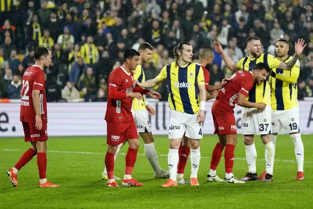 Fenerbahçe, Antalyaspor'u üst üste 6. kez mağlup etti