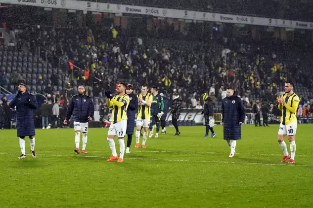 Fenerbahçe, Galatasaray'a karşı puan farkını 4'e indirdi! İşte puan durumu...