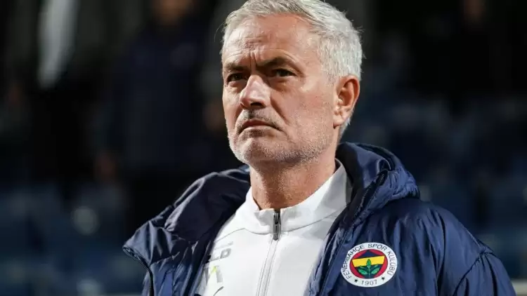 Jose Mourinho: ''Bir sene sözleşmem var ama...''