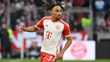 Sacha Boey sahne aldı, Bayern Münih sürprizi yaşadı!