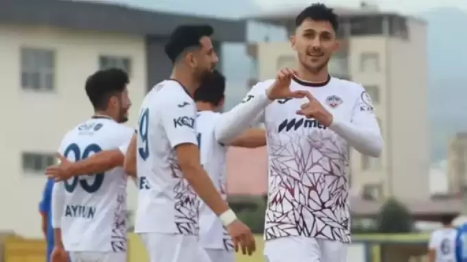 Başkan canlı yayında açıkladı: Galatasaray, genç yıldızı 2 kez izledi!