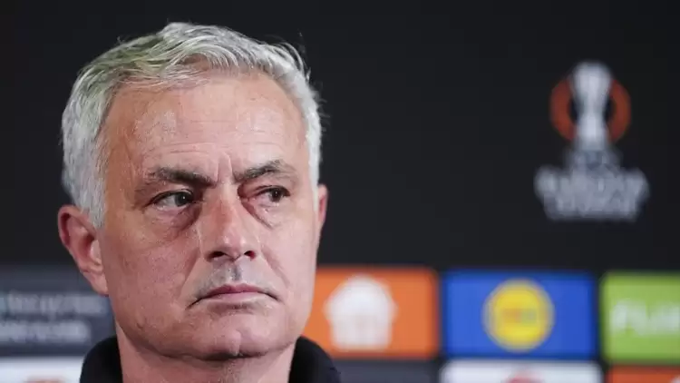 Jose Mourinho: "Yarınki maç için bir şüphem var..."