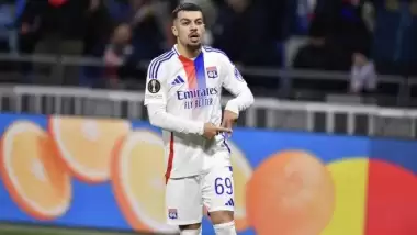 Lyon, güle oynaya çeyrek finalde