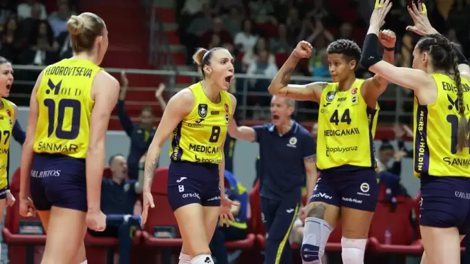 Fenerbahçe'de flaş operasyon! Avrupa'ya vedanın ardından hoca değişiyor, yıldız oyuncu geliyor