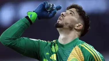 Manchester United'da Altay Bayındır kararı!