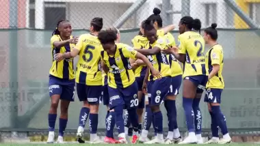 Lider Fenerbahçe, deplasmanda Beşiktaş'ı devirdi!