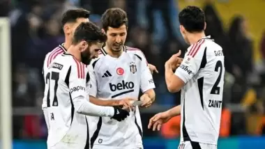 Salih Uçan: "Farklı dizilişle sahada olacağız"