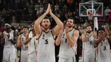 Karşıyaka potada en kritik seride