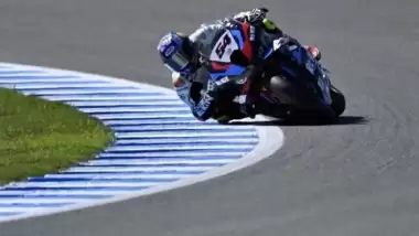 Bahattin Sofuoğlu kaza yaptı, Razgatlıoğlu, podyumu kaçırdı