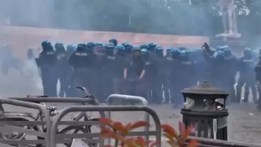 İtalya'da dev derbide 13 polis yaralandı