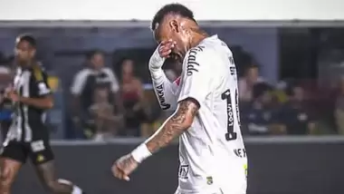 Neymar gözyaşlarına hakim olamadı! Yine sakatlandı