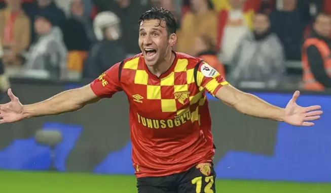 İsmail Köybaşı'ndan eski takımı Beşiktaş'a makas! Jeneriklik gol...