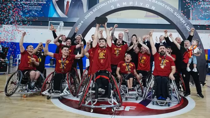 Şampiyon Engelsiz Aslanlar!