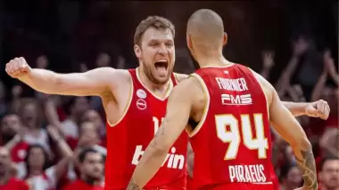 Olympiakos, Real'a nefes aldırmadı! Seride ilk adımı attı