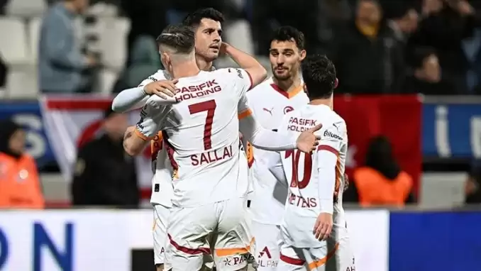 Galatasaray'da gidecek 2 futbolcu belli oldu!
