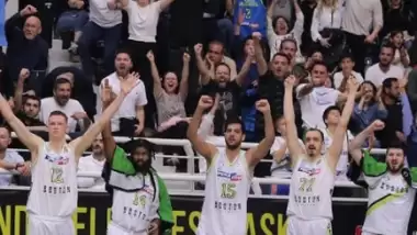 Merkezefendi'den sürpriz galibiyet! Fenerbahçe'yi devirdiler