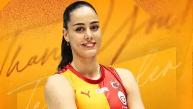 Galatasaray'da bir oyuncuyla yollar ayrıldı!