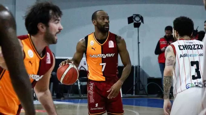 Galatasaray, Şampiyonlar Ligi tarihine geçmek istiyor!