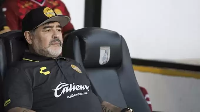 Maradona'nın ölümüne ilişkin yeni gelişme! Yüzlerce belgeye el konuldu