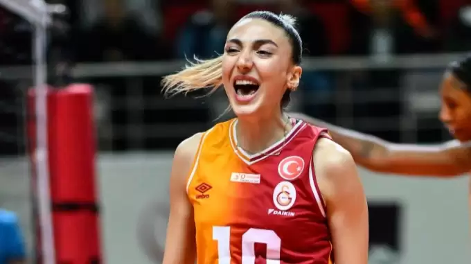 Ayçin Akyol'dan Fenerbahçe açıklaması: Kimsenin beklemediği bir şekilde...