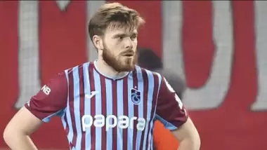 Trabzonsporlu yıldız sakatlandı! Galatasaray taraftarından klas hareket...