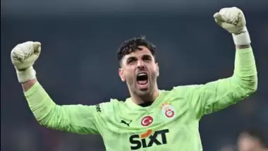 Günay Güvenç: "Muslera'ya çok şey borçluyum"