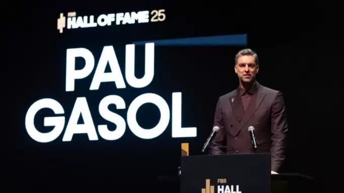 Basketbol tarihine iz bırakmış birçok efsane onurlandırıldı!