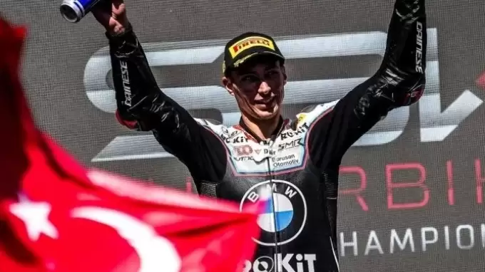 Toprak Razgatlıoğlu, Çekya'da saliselik farkla ikinci oldu