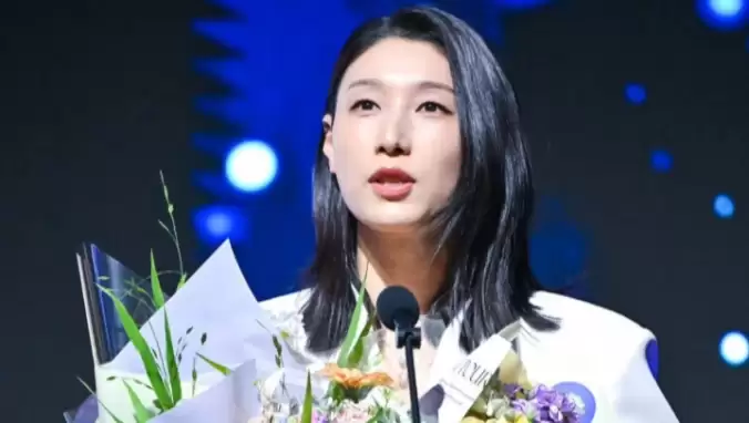 Fenerbahçe ve Eczacıbaşı'nın eski yıldızından flaş başantrenörlük açıklaması