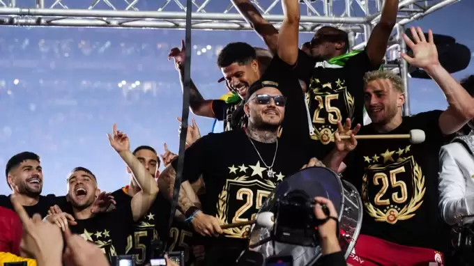 Galatasaray şampiyonluk kupasını Yenikapı'da alabilir mi? Statü de ne yazıyor