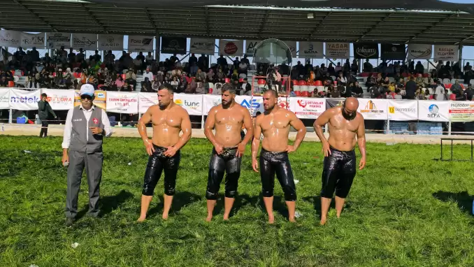 Afyonkarahisar'da başpehlivan Feyzullah Aktürk oldu