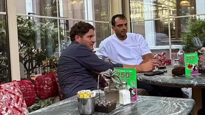 Adı Fenerbahçe ile anılan ünlü teknik direktör İstanbul'a geldi