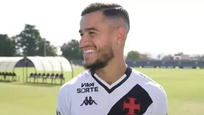 Philippe Coutinho'nun röportajı esnasında çatışma çıktı!