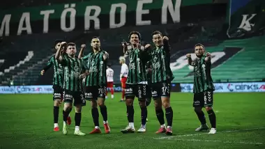 Kocaelispor'da teknik direktör bilmecesi çözülüyor! 2 isimle görüşme...