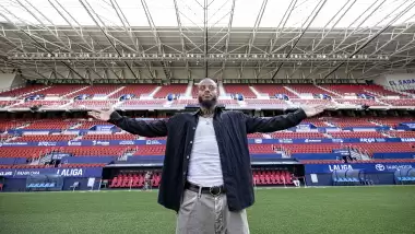 Beşiktaşlı eski futbolcu yeni takımına imzayı attı! 15 milyon Euro detayı...