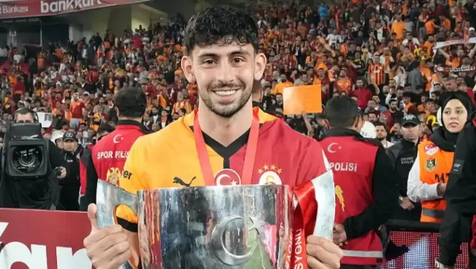 Galatasaray'ın genç oyuncusu forma giymek istediği takımı açıkladı