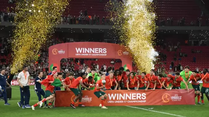 Avrupa 17 Yaş Altı Futbol Şampiyonasını Portekiz kazandı
