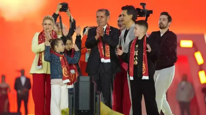 Dursun Özbek: "Avrupa'da başarıyı yakalamak en büyük hedefimiz''