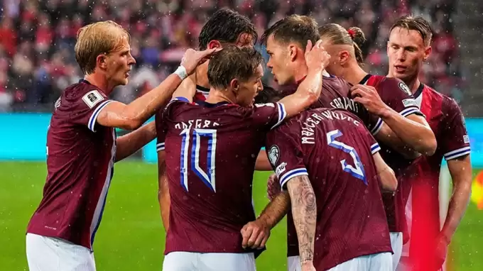 Norveç, İtalya'yı ilk yarıda bitirdi!