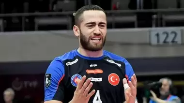 Halkbank'ta 2 isimle yollar ayrıldı