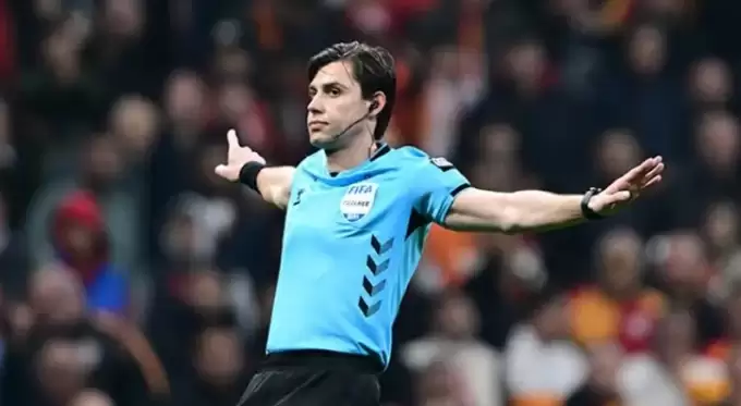 Mehmet Türkmen'den VAR'sız milli maçta olay hareket