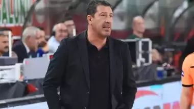 Karşıyaka'dan ayrılan Ufuk Sarıca'nın yeni adresi şaşırttı