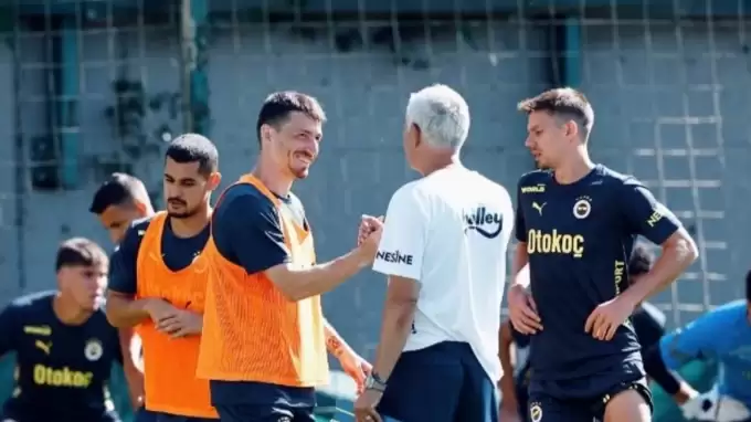 Fenerbahçeli yıldıza Süper Lig'den 3 kulüp talip oldu!