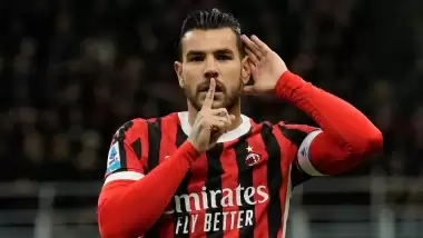 Milan, maaş yüklerinden kurtuluyor! 3 isimden ilki ayrılığı kabul etti...