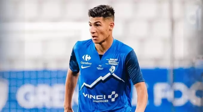 Türk kulübüne şok! Yurt dışına transfer olan futbolcunun sözleşmesindeki hata nedeniyle bonus kaçtı