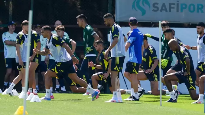 Fenerbahçe sezonu açtı! İlk antrenman...